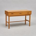 977 2343 CHEST OF DRAWERS
